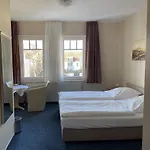 Strandhotel Duenenhaus