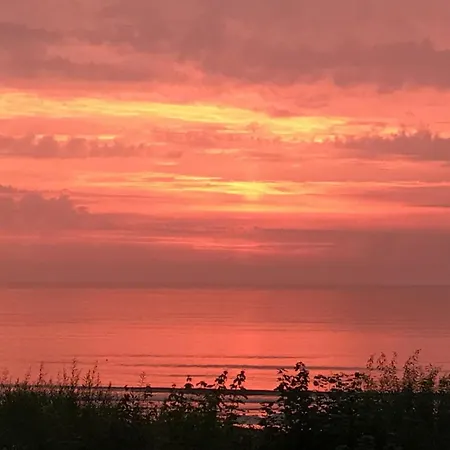 Strandhotel Duenenhaus Отель Юлиусрух