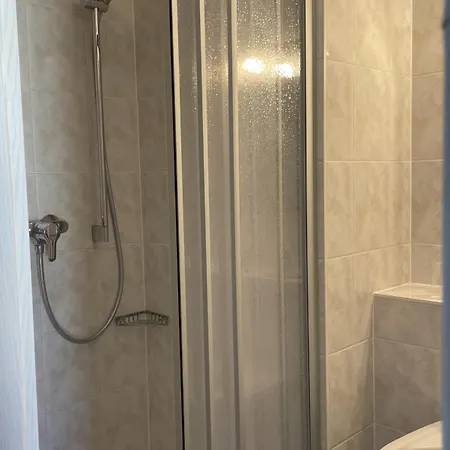 Отель Strandhotel Duenenhaus