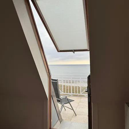 Отель Strandhotel Duenenhaus Юлиусрух