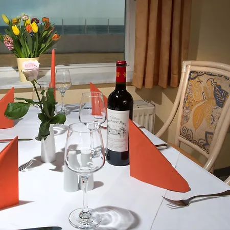 Strandhotel Duenenhaus 3* Juliusruh