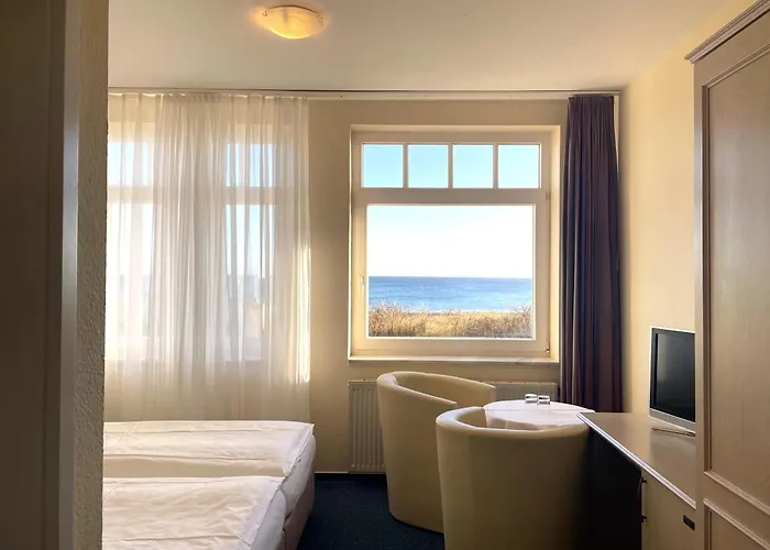 Strandhotel Duenenhaus